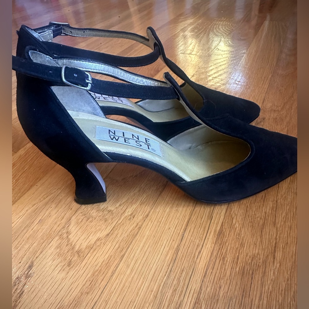 Nine West Suede Heel